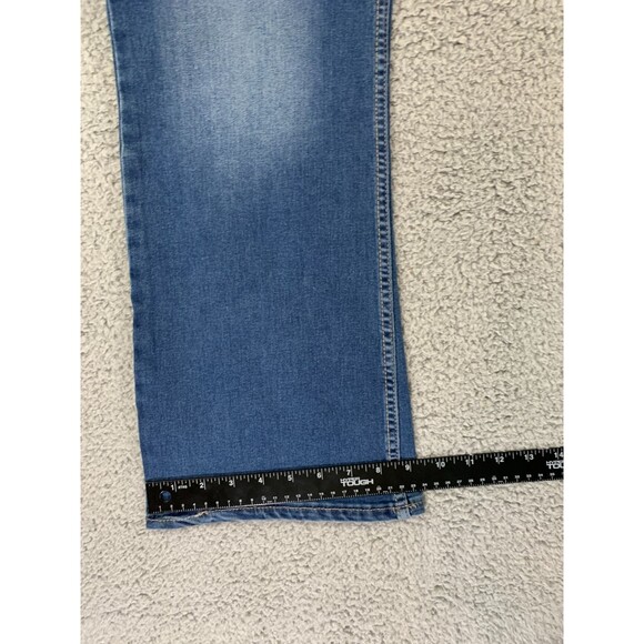 Women's Lee Riders Indigo 18P Jeans Bootcut Flare / Straight Cut Double Button - Picture 9 of 10